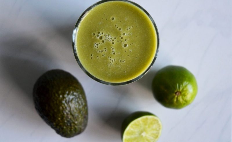Green juice with avocado and lime